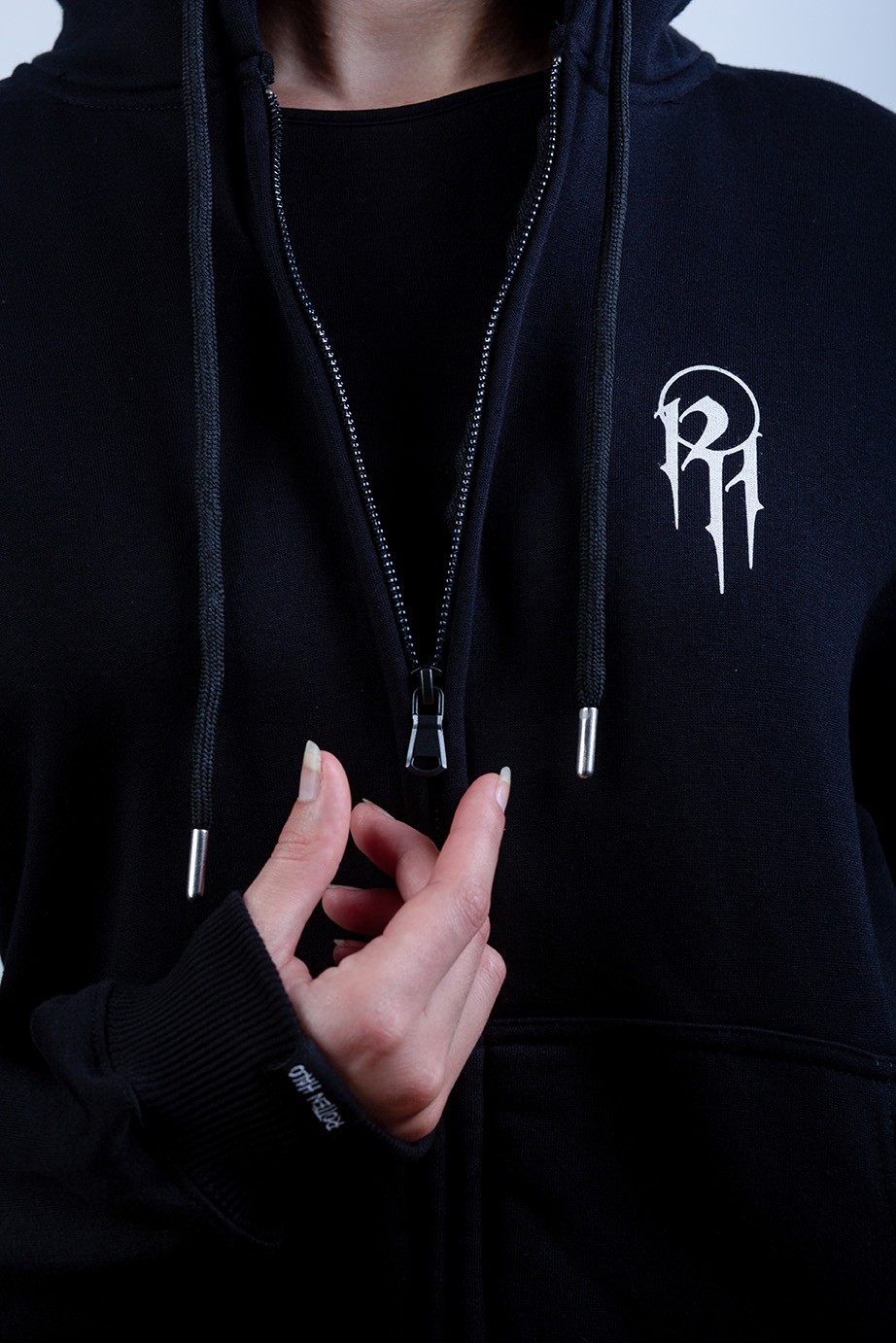 Minyades zipper